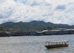 Một thoáng làng nổi Kampong Ayer 1.300 năm tuổi