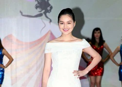 Miss Ngôi Sao Hye Trần xinh tươi làm MC