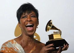 Nghệ sĩ thế giới đau buồn vì nữ danh ca Natalie Cole qua đời