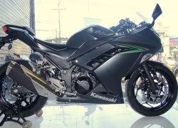 Ninja 300 bán 149 triệu đồng, Kawasaki Việt Nam tiếp tục gây "sốc"