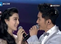 Phạm Băng Băng cùng Lý Thần ngọt ngào song ca đón năm mới