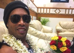 Ronaldinho may mắn thoát nạn ở Ấn Độ