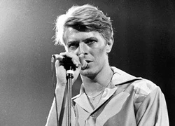 Sao thế giới tiếc thương sự ra đi của David Bowie