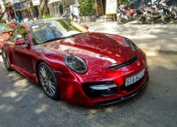 Siêu xe Porsche 911 độ Techart màu đỏ ở Sài Gòn