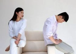 Sốc khi thấy vợ ngủ với em rể?