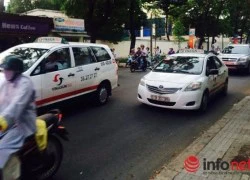 TP.HCM: Giá xăng lao dốc, cước taxi giảm... vài đồng