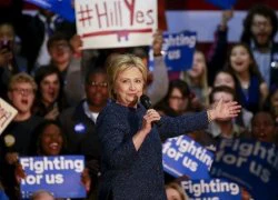 Bà Clinton thắng rực rỡ ở bang South Carolina