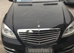 Bắc Ninh: "Buốt lòng" Mercedes S550 bị rạch chằng chịt khắp xe