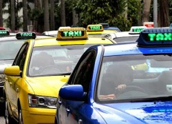 Các hãng taxi bắt đầu giảm giá cước từ 300-1000 đồng/km