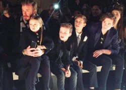 Gia đình Beckham quây quần xem show của Victoria