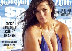 Irina Shayk cùng đàn em 'gây bỏng mắt' trên Sports Illustrated