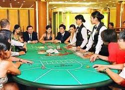 Long An: 700 lượt người Việt sang casino đánh bạc mỗi ngày