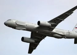 Máy bay Tu-214R của Nga bí mật tới Syria làm gì?