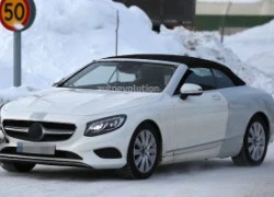 Merceds tung hình hé lộ 'tiêu điểm' C-Class mui trần mới