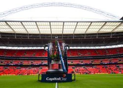 Sốt vé chung kết Capital One Cup