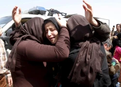 Thoát khỏi IS, phụ nữ Yazidi bị kiểm tra trinh tiết