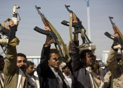 Yemen: Gần 700 điểm bán xăng dầu trái phép của phiến quân Houthi