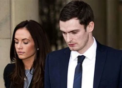 Adam Johnson tích trữ vô số đồ chơi và sách báo tình dục