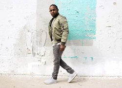 Album &#8216;kén tai&#8217; của Kendrick Lamar đoạt quán quân