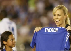 Charlize Theron mơ "Oscar" cho Chelsea