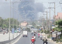 Chợ Hóa An cháy lớn