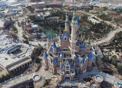 Choáng ngợp khung cảnh Disneyland Thượng Hải sắp khai trương