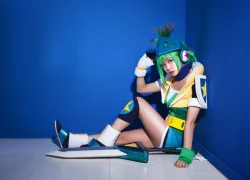 Cosplay Riven Giả Lập đủ sức đốn tim mọi game thủ Liên Minh Huyền Thoại