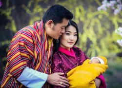 Hoàng tử mới sinh, dân Bhutan trồng 10 vạn cây ăn mừng