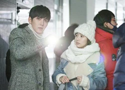 Ji Chang Wook âm thầm bảo vệ Park Min Young