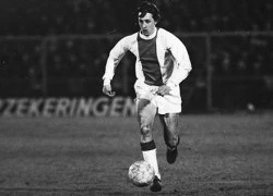 Johan Cruyff, bởi vì ông là Thánh...