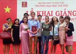 Khoa Việt Nam học tại nhiều trường nổi tiếng thế giới