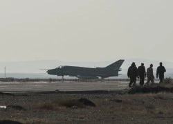 Mục kích Su-22M4 Syria đem bom hủy diệt lớn đánh IS