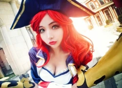 Ngắm vẻ quyến rũ chết người của Miss Fortune