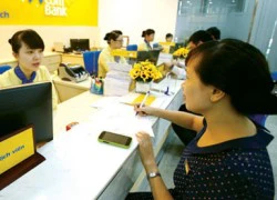 PVcomBank tặng thêm lãi suất cho khách hàng nữ