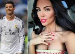 Ronaldo qua đêm với người mẫu Playboy?