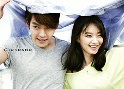 Shin Min Ah âm thầm gửi xe đồ ăn cao cấp, ủng hộ bạn trai Kim Woo Bin