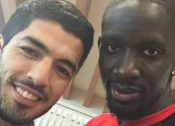 Suarez bất ngờ xuất hiện tại trại tập luyện của Liverpool