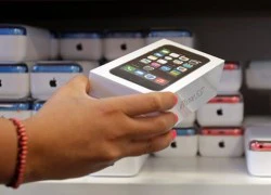 Thanh niên 19 tuổi bán con mua iPhone, xe máy