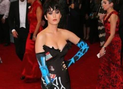 Thời trang thảm đỏ độc đáo của Katy Perry