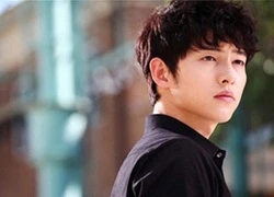 Tin đồn Song Joong Ki làm "đệ nhất mỹ nam bơi lội thế giới" khiến fan sướng rơn