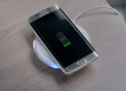 Vì sao Samsung không trang bị sạc nhanh cho Galaxy S7?