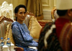 Bà Suu Kyi được Hạ viện bầu cố vấn nhà nước, bất chấp quân đội phản đối