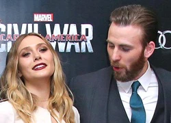 Chris Evans không thể rời mắt khỏi vòng một của bạn diễn