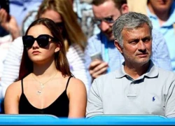 Con gái rượu xinh ngất ngây của Jose Mourinho