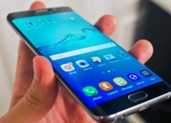 Galaxy S7 edge dễ chạm cạnh bên màn hình khi cầm