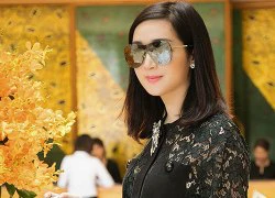 Giáng My xách túi Dior da trăn giá gần 12.000 USD