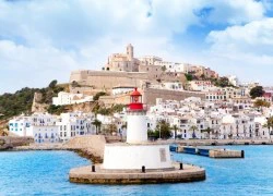 Ibiza - thiên đường ăn chơi của sao Hollywood