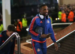 Jermain Defoe bị phát hiện &#8216;ăn vụng&#8217; với người đẹp