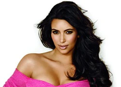 Kim Kardashian thú nhận từng sex trên máy bay