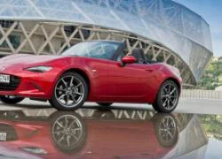 Mazda MX-5 Miata được vinh danh &#8220;Xe của năm 2016&#8243;